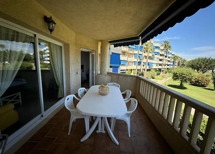 Costalagos House 아파트